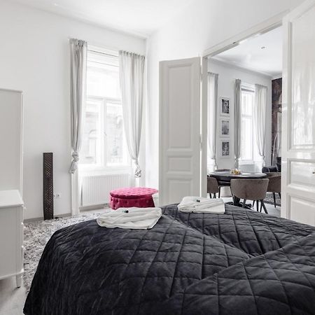 Mystic Dreamy Apartment Budapest Exterior foto